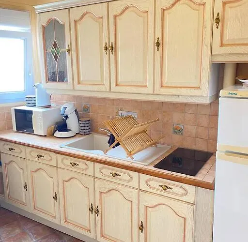 T2 Climatise A 2 Min Du Mole Avec Balcon Et Piscine Apartament Agde